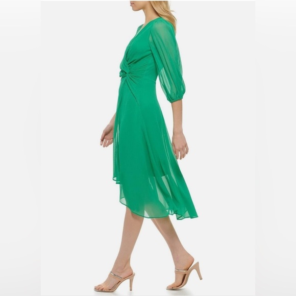 DKNY Kelly Green Ruffled Wrap Midi Dress with Tie Front Size 8 - Picture 2 of 9